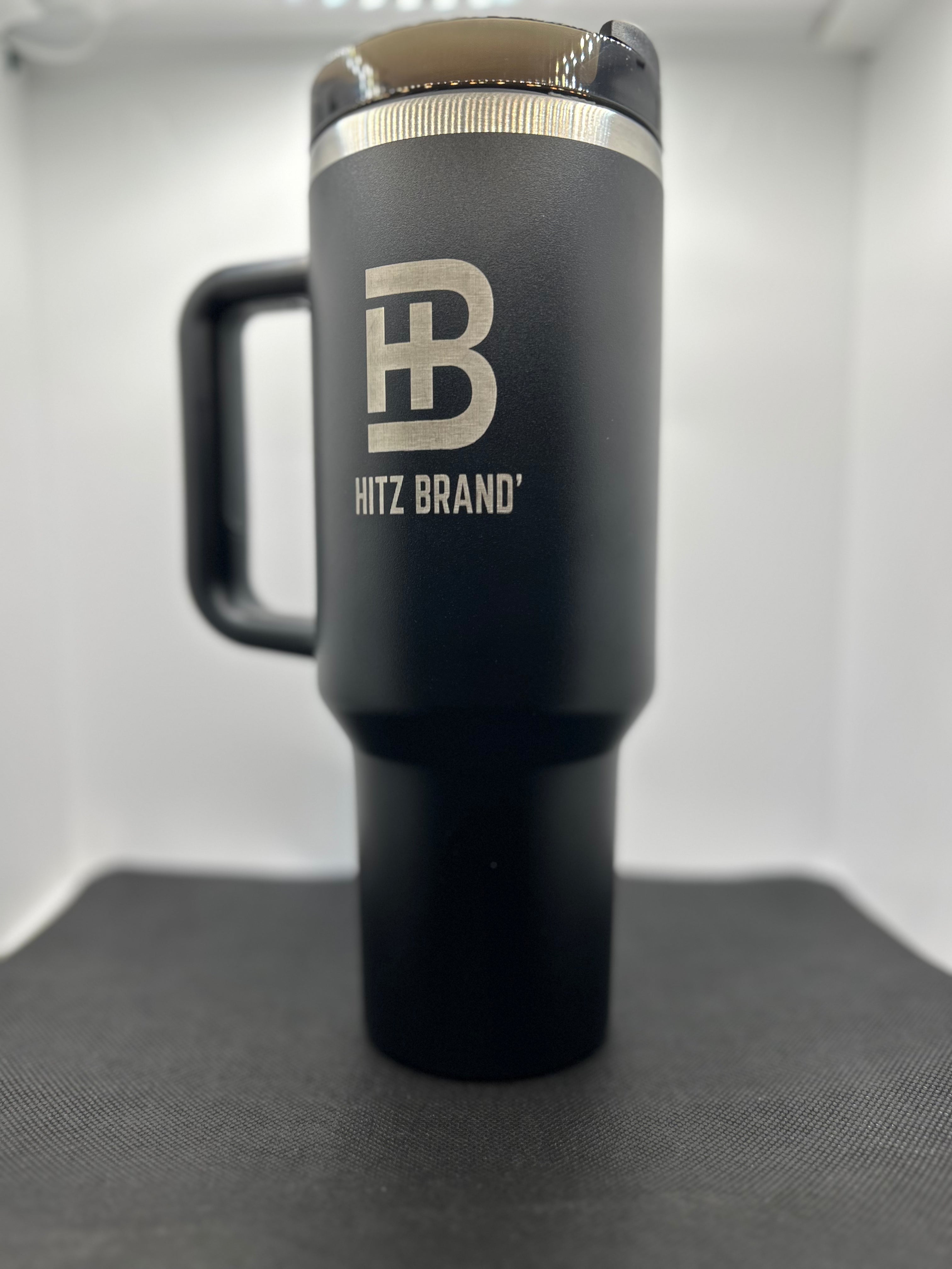 Custom Engraved 40 Oz Handle Tumbler (6pcs)